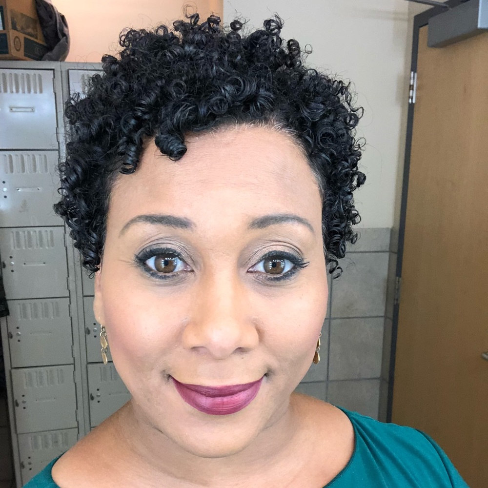 Meet your Posher, Cheri